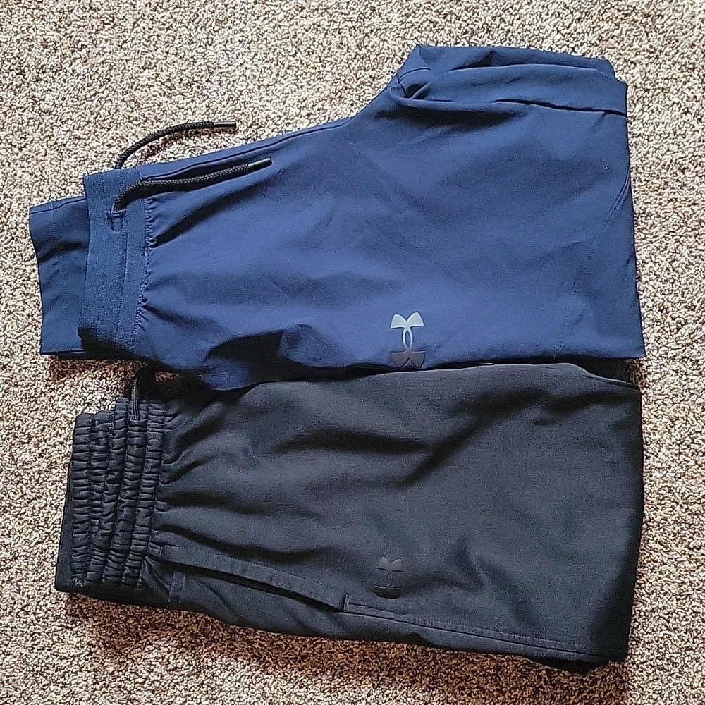 2  pair of Under Armour sweat pants for men size medium